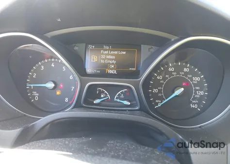 2018 Ford Focus Se z USA, uszkodzony, nr VIN 1FADP3F27JL202508